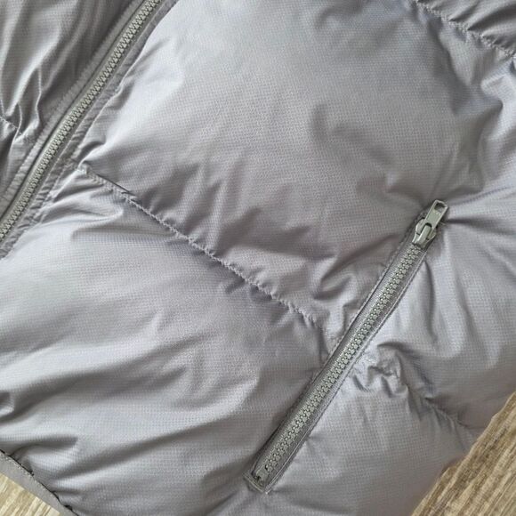 Nike Sportswear Club PrimaLoft Puffer Vest Grey Jacket Men's Large L Gilet New - Picture 7 of 14